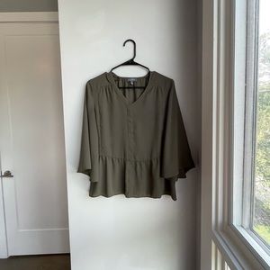 TheLimited Olive Green Blouse Size: XS